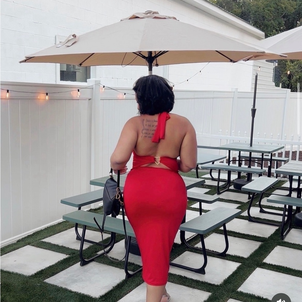 Hello🫶🏽🥥 - Picture 4 of 8